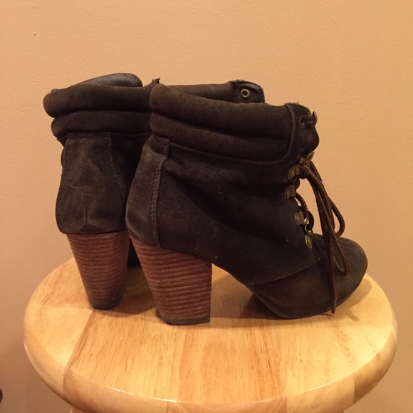 Lace up booties - Picture 3 of 5